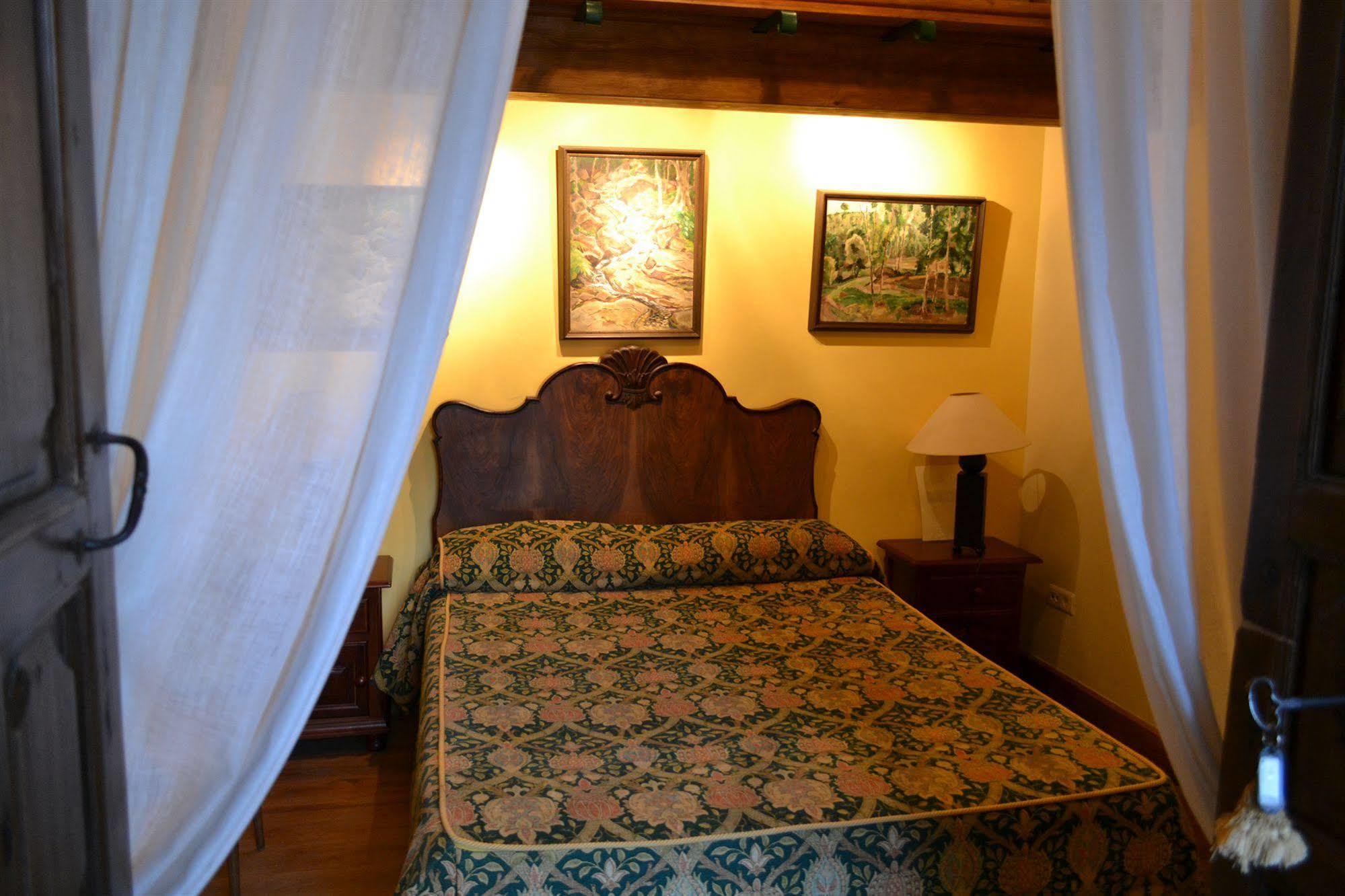 Granados Palacio Boutique Hotel Ecija Exterior photo