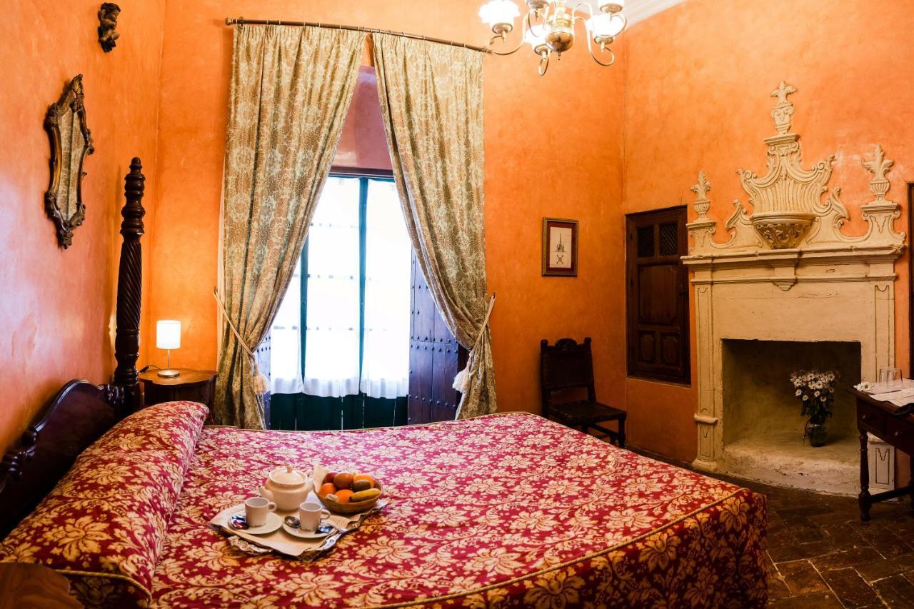 Granados Palacio Boutique Hotel Ecija Exterior photo
